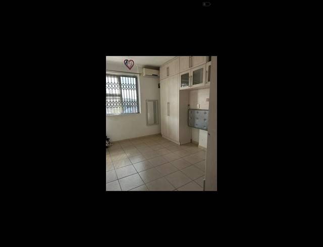 4 BEDROOM PROPERTY TO RENT IN MONTFORD
